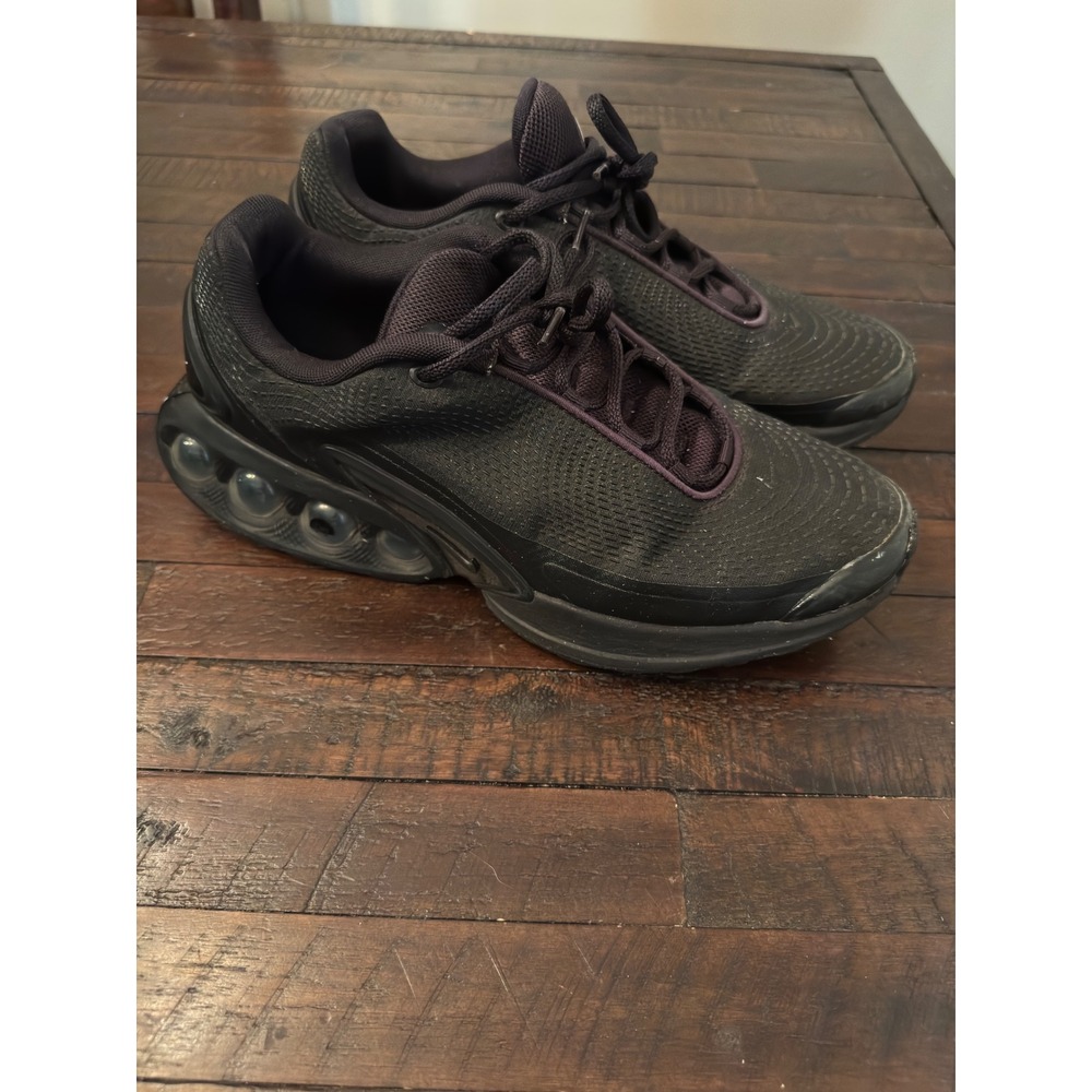 Nike Air Max Dn Triple Black Anthracite DV3337-006 Mens 10.5 Running Shoes - Picture 2 of 9